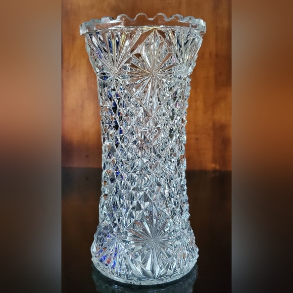 MCM 🇦🇹 Oberglas Austria 7 1/8" Tall Bright Sparkling Glass Vase - Picture 13 of 15